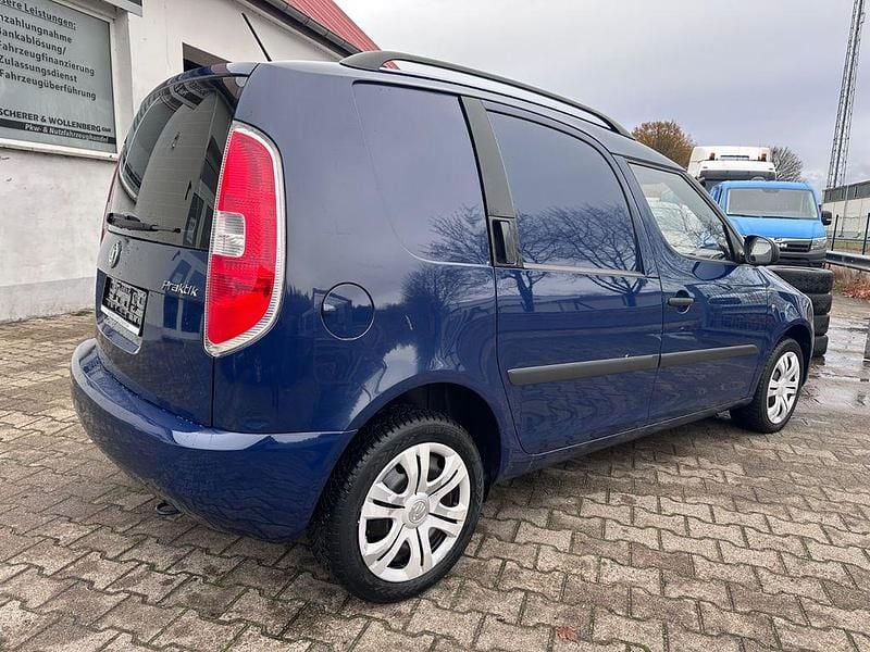 Gebraucht Skoda Roomster 90 PS (66 kW) 2011 Blau Van / Kleinbus