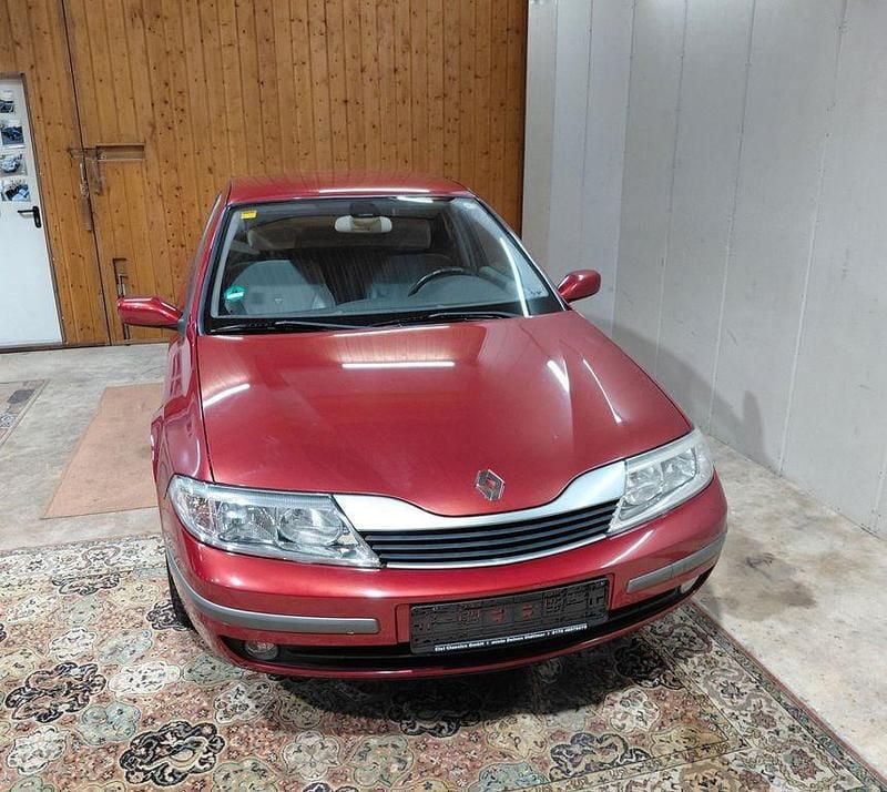 Gebraucht Renault Laguna II Privilege 120 PS (88 kW) 2002 Rot Limousine
