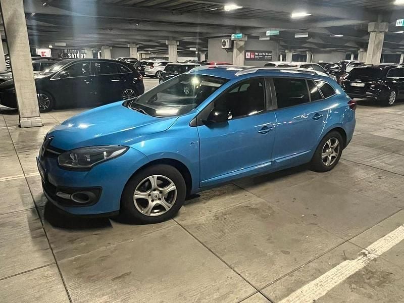 Blau Gebraucht 2016 Renault Mégane III LIMITED Limousine | 14.500 € - Bild 1/4