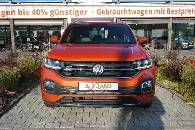 Gebraucht VW T-Cross Style 116 PS (85 kW) 2019 Energetic orange metallic SUV