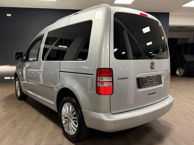 Gebraucht VW Caddy Edition 102 PS (75 kW) 2015 Silber Van / Kleinbus