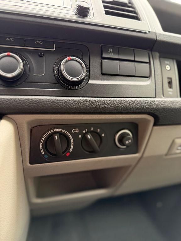 Używany VW T6 150 KM (110 kW) 2018 Biały Van