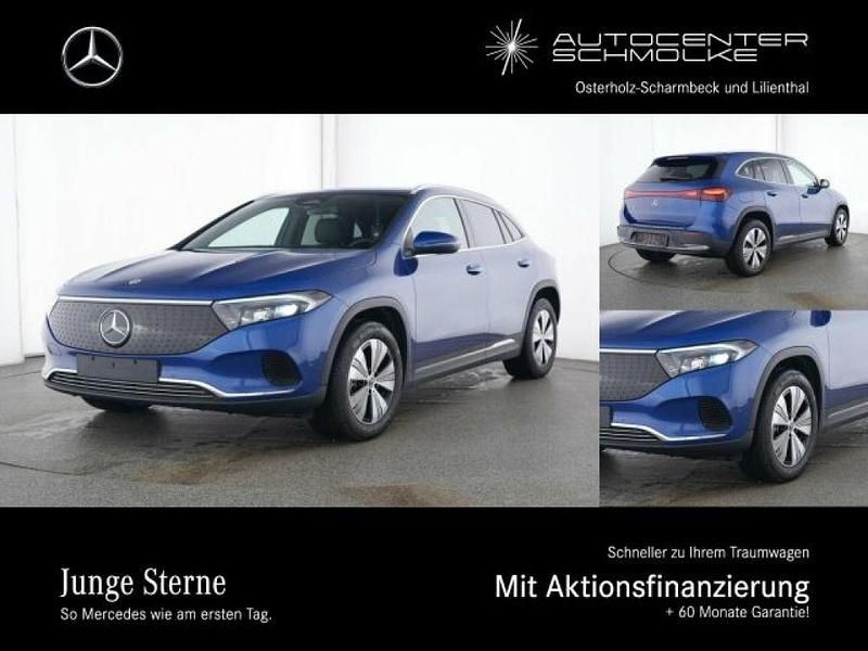 Lack spektralblau (metallic) Gebraucht 2024 Mercedes EQA250 SUV | 33.899 € (Fairer Preis) - Bild 1/4