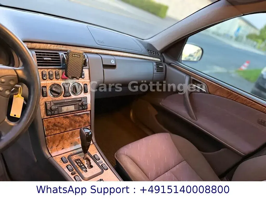 Occasion Mercedes E200 Avantgarde 163 ch (119 kW) 2000 Violet Berline