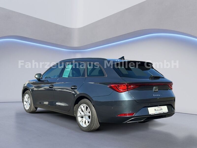 Gebraucht Seat Leon Style 150 PS (110 kW) 2022 "magnetic tech" Kombi