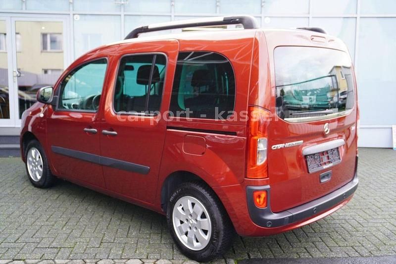 Gebraucht Mercedes Citan 112 114 PS (83 kW) 2017 Rot Kombi