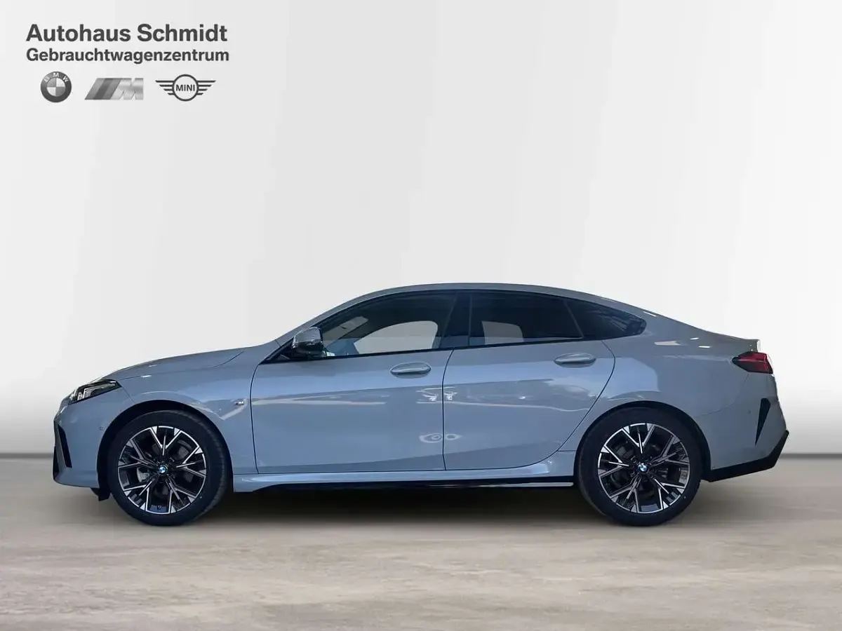 Gebraucht BMW 220 Gran Coupé M Sport 156 PS (114 kW) 2025 M brooklyn grau Coupé