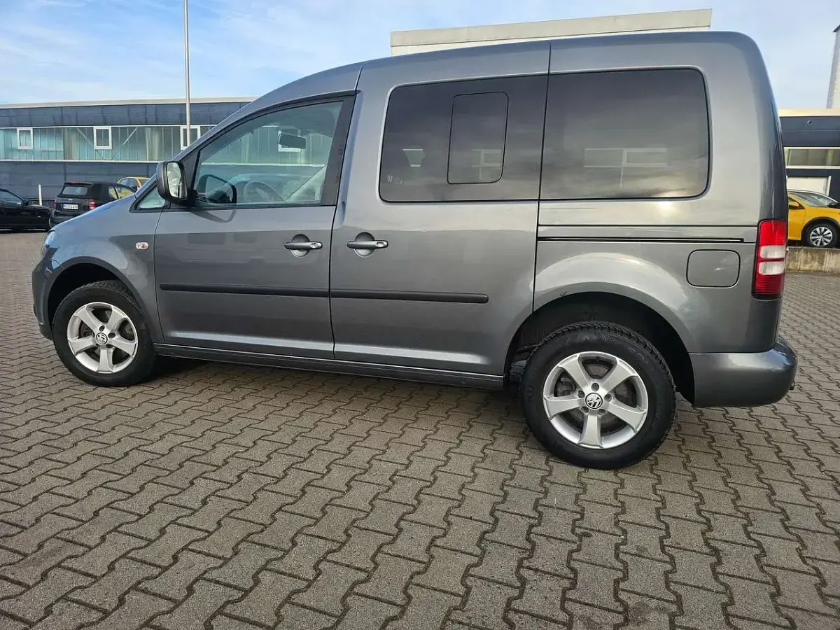 Gebraucht VW Caddy Startline 102 PS (75 kW) 2010 Grau Van / Kleinbus
