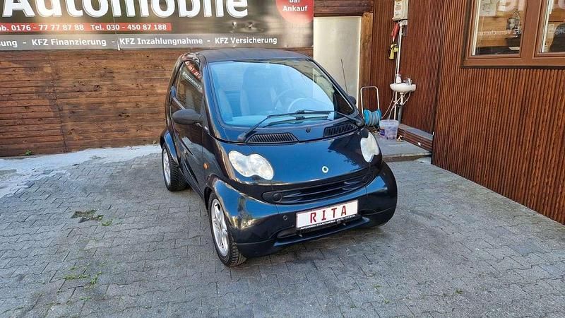 Schwarz Gebraucht 2004 Smart ForTwo Coupé Pure Coupé | 2.980 € (Teuer) - Bild 1/4