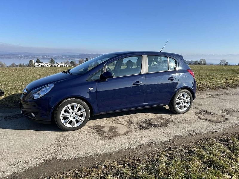 Blau Gebraucht 2009 Opel Corsa Edition Limousine | 5.350 € (Fairer Preis) - Bild 1/4