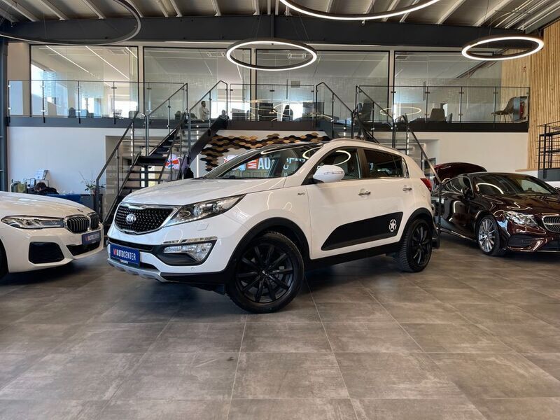 Weiß Gebraucht 2015 Kia Sportage Platinum Edition SUV | 14.499 € (Guter Preis) - Bild 1/4