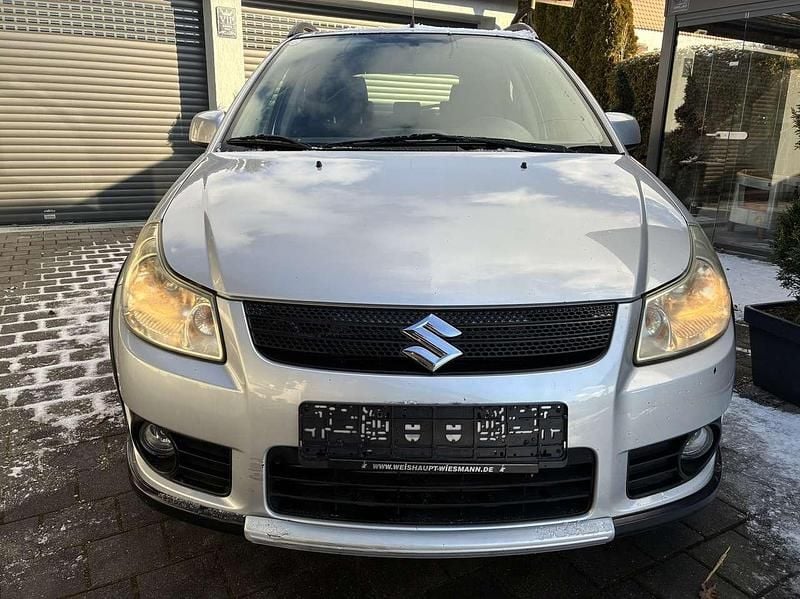 Gebraucht Suzuki SX4 Comfort 120 PS (88 kW) 2007 Silber Limousine