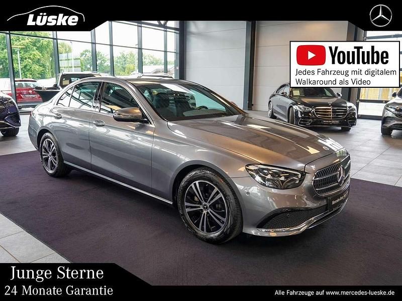 Selenitgrau Gebraucht 2023 Mercedes E220 Avantgarde Limousine | 41.400 € (Fairer Preis) - Bild 1/4