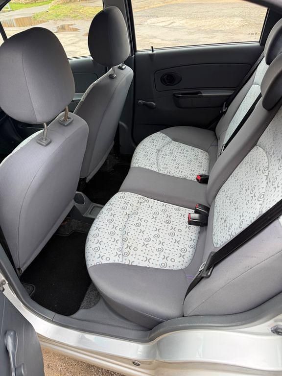 Gebraucht Chevrolet Matiz 52 PS (38 kW) 2009 Silber Kleinwagen