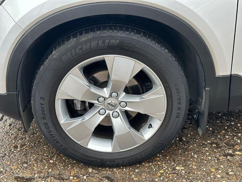 Gebraucht Volvo XC40 150 PS (110 kW) 2018 Silber SUV