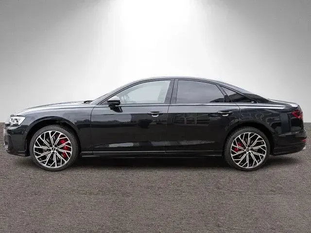 Gebraucht Audi S8 Sport 571 PS (419 kW) 2024 Schwarz Limousine