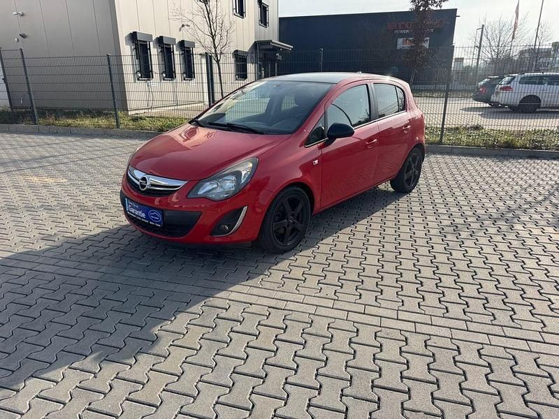 Gebraucht Opel Corsa Color Edition 101 PS (74 kW) 2013 Rot Kleinwagen