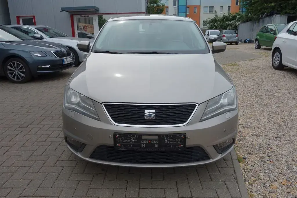 Gebraucht Skoda Rapid Style 122 PS (89 kW) 2014 Beige Kleinwagen