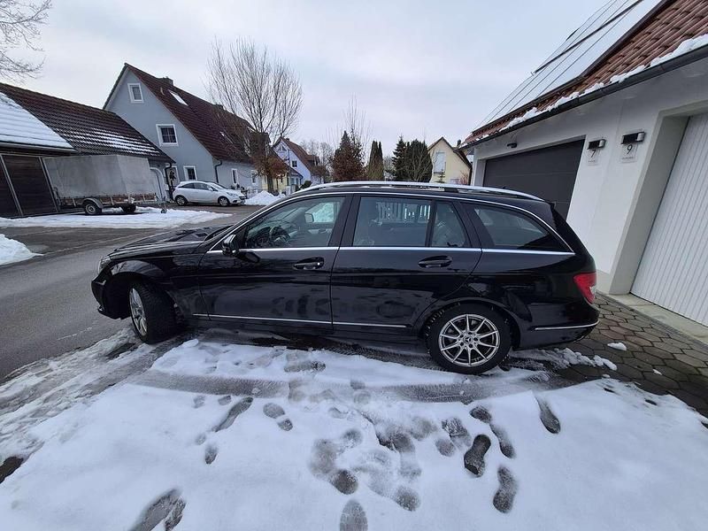Gebraucht 2012 Mercedes C180 Elegance Kombi | 6.500 € (Superpreis) - Bild 1/4