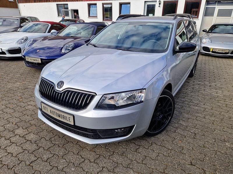 Brilliantsilber metallic Gebraucht 2014 Skoda Octavia Ambition Kombi | 7.399 € (Fairer Preis) - Bild 1/4
