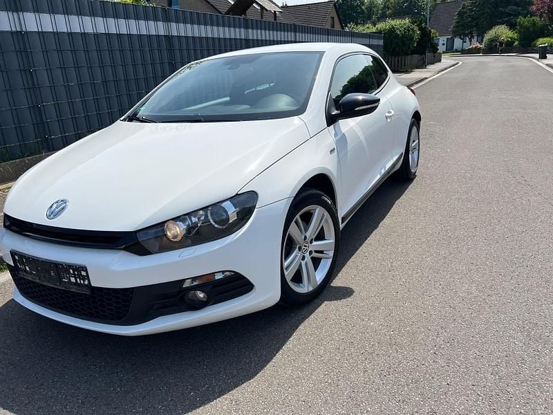 Gebraucht VW Scirocco Match 122 PS (89 kW) 2012 Weiß Coupé