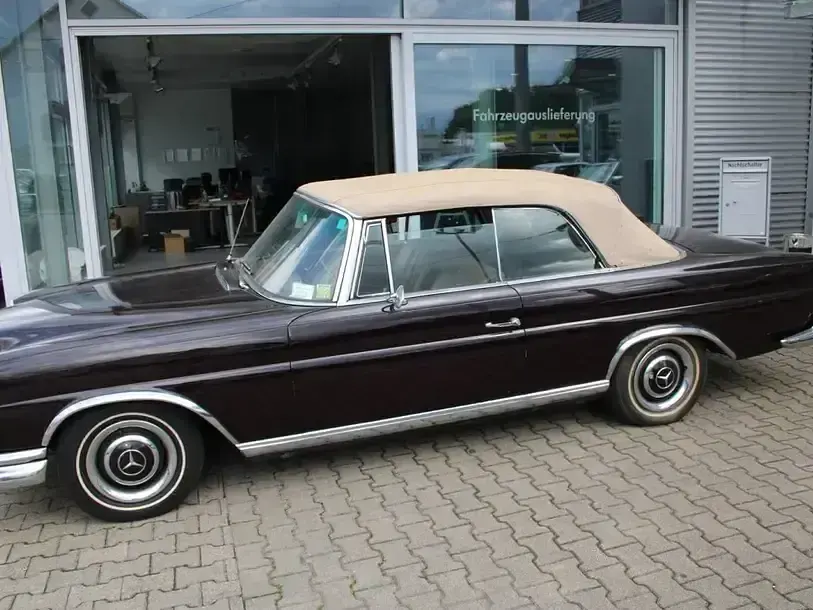 Gebraucht Mercedes W111 SE 150 PS (110 kW) 1966 Braun Cabrio