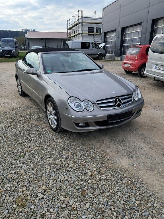 Gebraucht Mercedes CLK200 184 PS (135 kW) 2008 Silber Cabrio