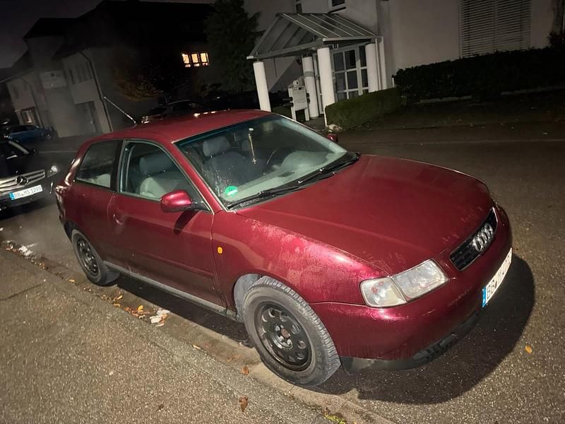 Rot Gebraucht 1997 Audi A3 Kombi | 1.850 € (Guter Preis) - Bild 1/4
