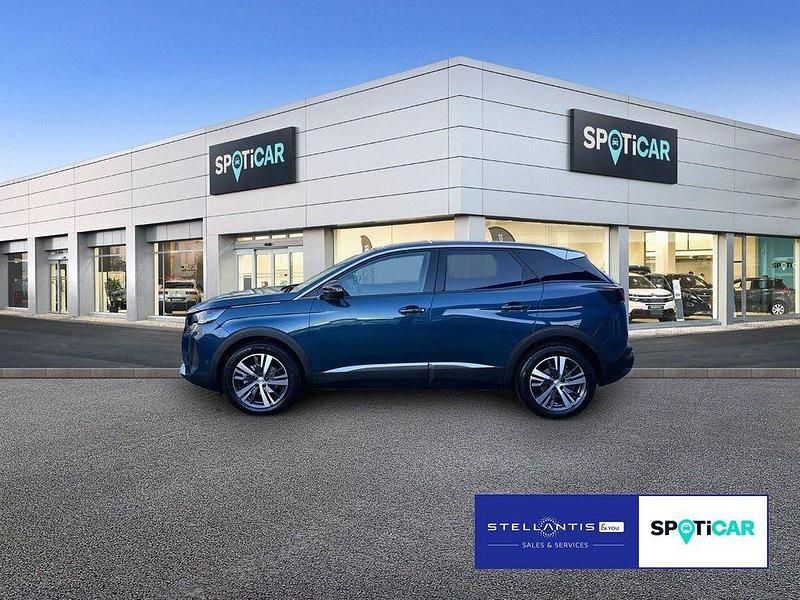 Gebraucht Peugeot 3008 Allure 131 PS (96 kW) 2023 Blau SUV