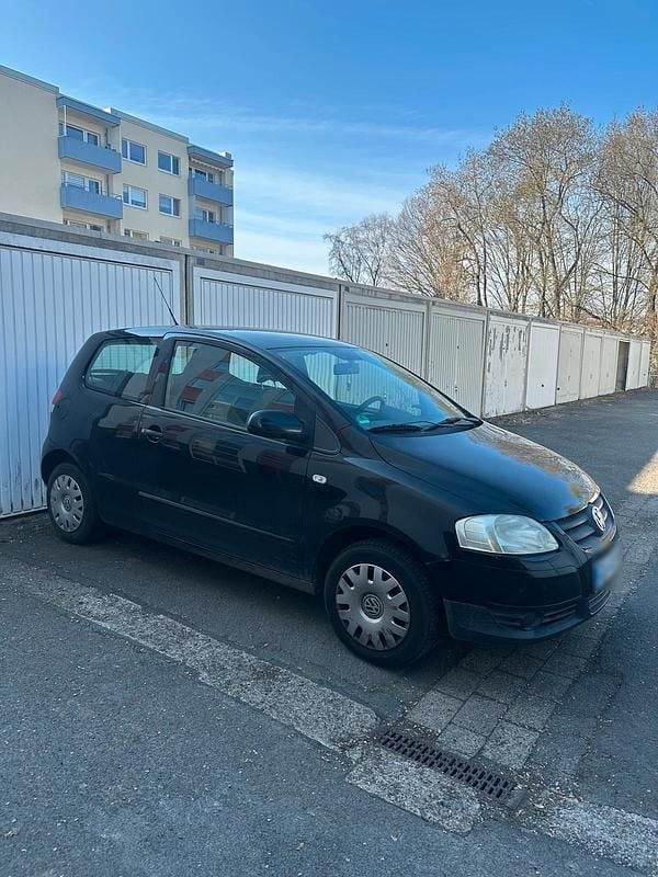 Gebraucht VW Fox 75 PS (55 kW) 2009 Schwarz Kleinwagen