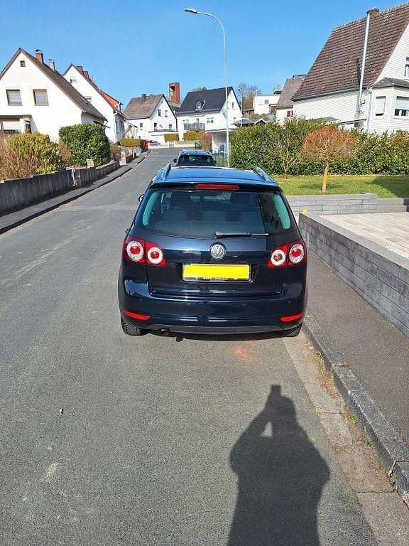 Gebraucht VW Golf Plus Cross Style 105 PS (77 kW) 2012 Schwarz Van / Kleinbus