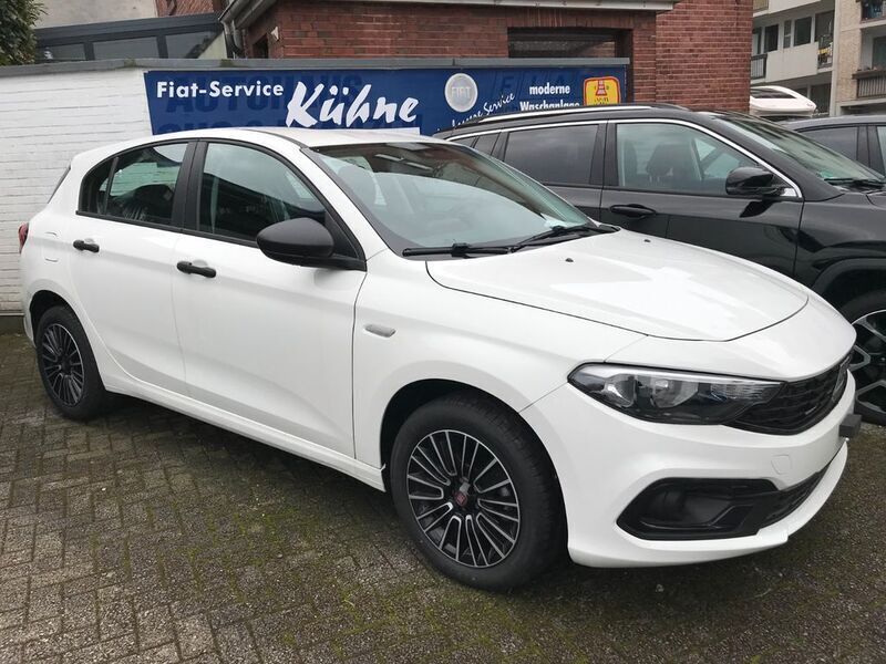 Gebraucht Fiat Tipo 131 PS (96 kW) 2023 Weiß Limousine
