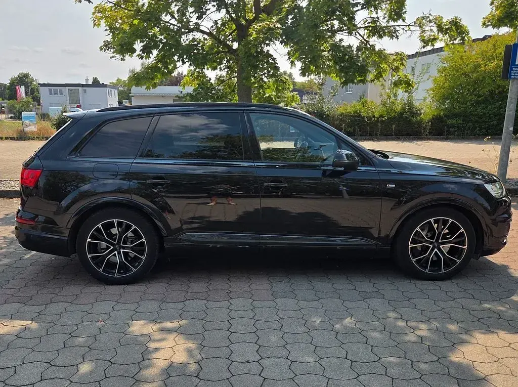 Gebraucht Audi Q7 Sport 272 PS (200 kW) 2017 Schwarz SUV