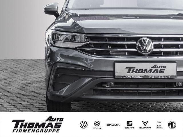 Platinum grey metallic Gebraucht 2023 VW Tiguan Allspace Life SUV | 30.989 € (Fairer Preis) - Bild 1/3