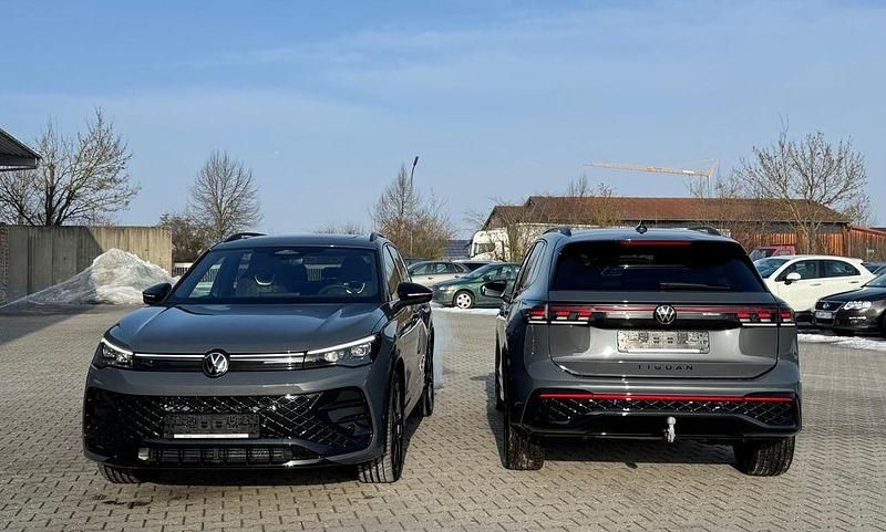 Neu VW Tiguan R-line 193 PS (141 kW) 2025 Delfingrau metallic SUV