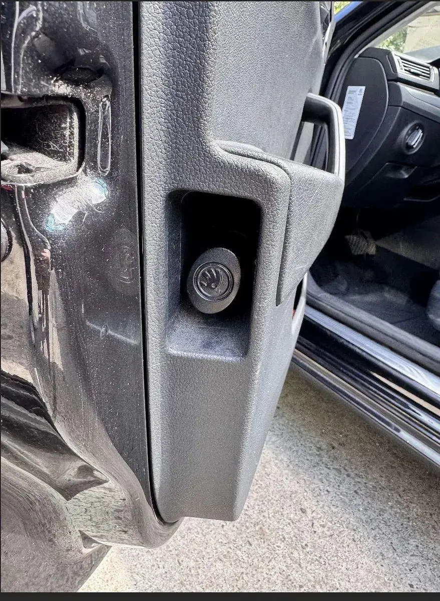 Gebraucht Skoda Superb 150 PS (110 kW) 2016 Schwarz Kombi