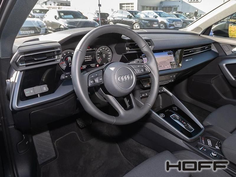 Gebraucht Audi A3 Ambiente 116 PS (85 kW) 2025 Manhattangrau metallic Limousine