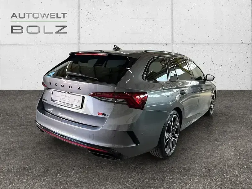 Gebraucht Skoda Octavia RS 200 PS (147 kW) 2024 Graphitegrau metallic Kombi