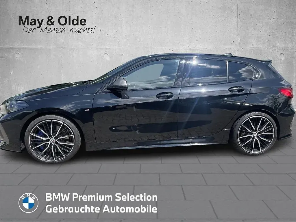Gebraucht BMW M135 Performance 306 PS (225 kW) 2022 Schwarz Kleinwagen
