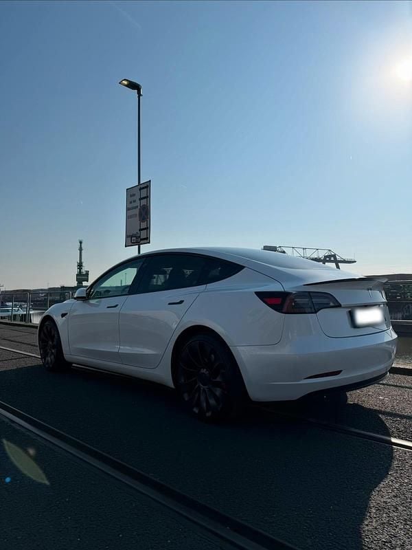Gebraucht Tesla Model 3 Performance 377 kW (513 PS) 2023 Weiß Limousine