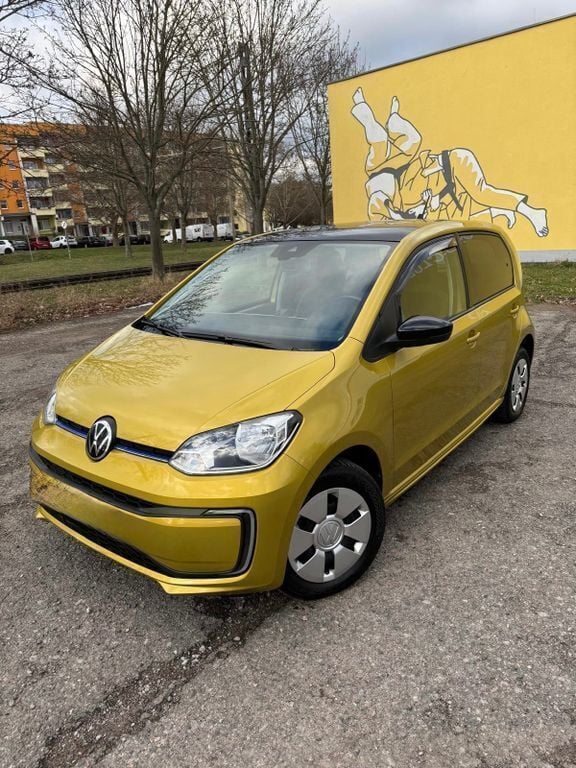 Gold Gebraucht 2021 VW e-up! Style Kleinwagen | 13.500 € (Fairer Preis) - Bild 1/4