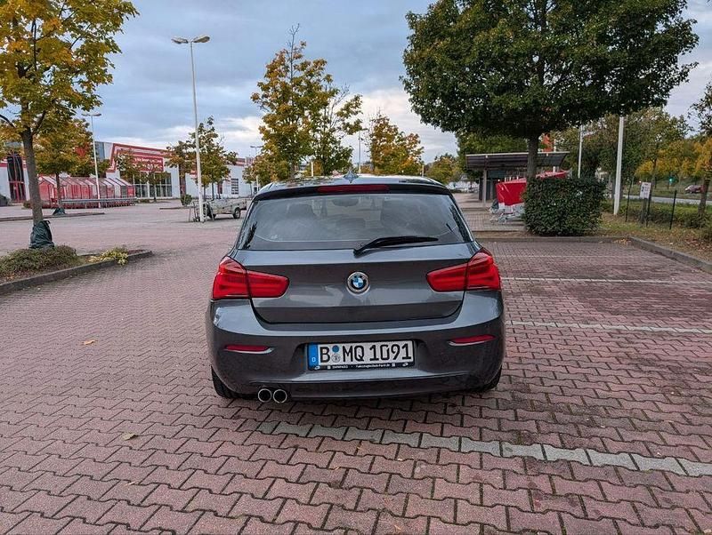 Gebraucht BMW 120 190 PS (139 kW) 2015 Grau Kleinwagen
