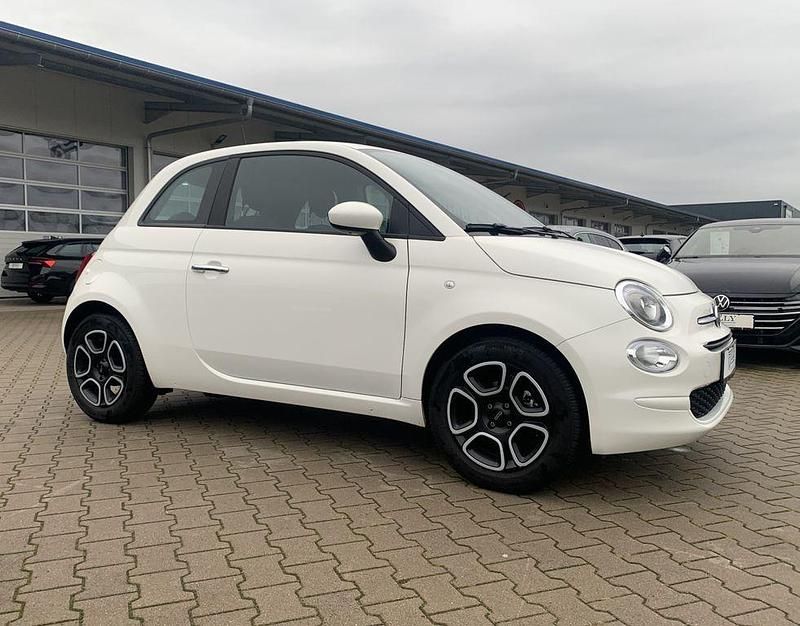 Gebraucht Fiat 500 Club 69 PS (50 kW) 2023 Weiß Limousine