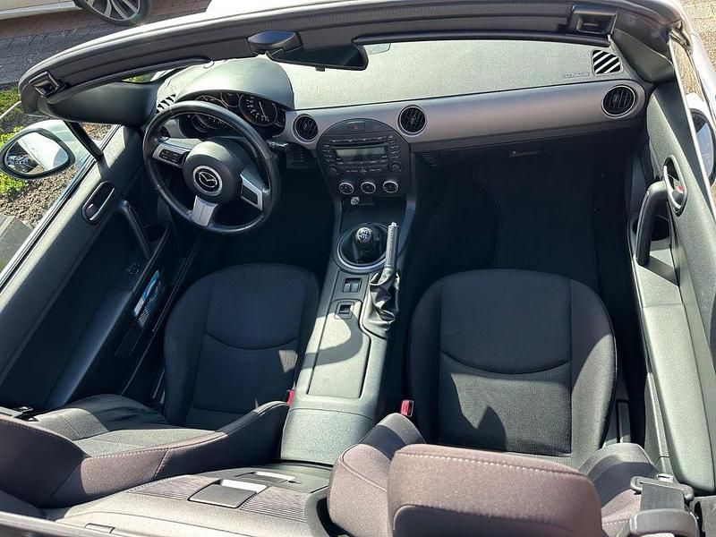 Gebraucht Mazda MX5 Center-Line 126 PS (92 kW) 2012 Weiß Cabrio