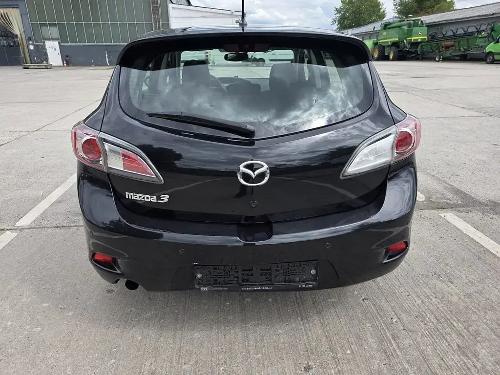 Gebraucht Mazda 3 Center-Line 116 PS (85 kW) 2012 Schwarz Limousine