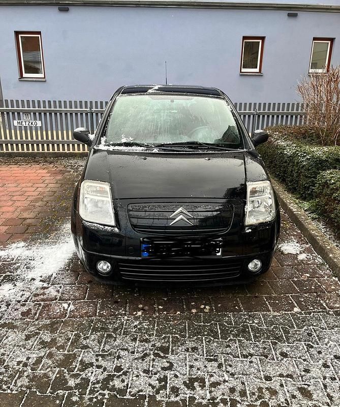 Schwarz Gebraucht 2007 Citroën C2 Kleinwagen | 1.700 € - Bild 1/4
