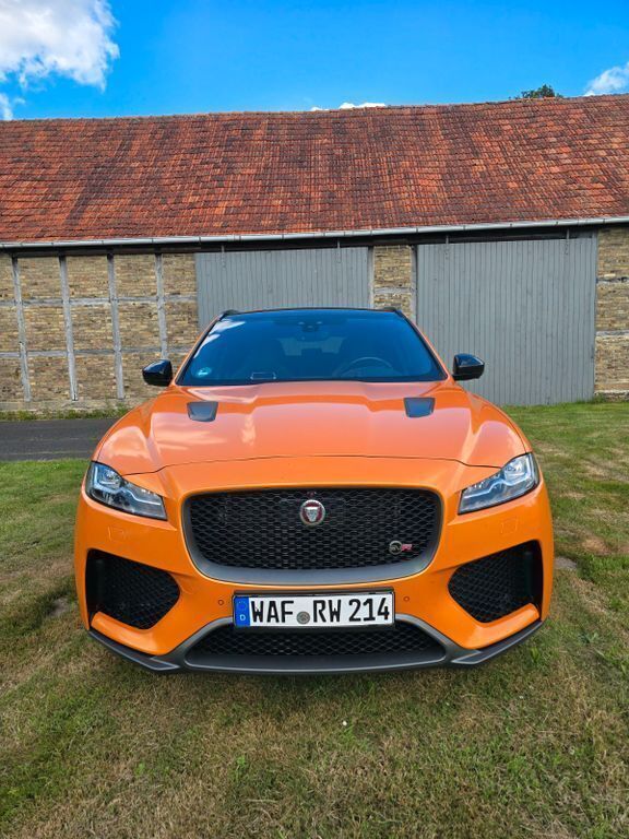 Orange Gebraucht 2019 Jaguar F-Pace SVR SUV | 50.000 € (Fairer Preis) - Bild 1/4