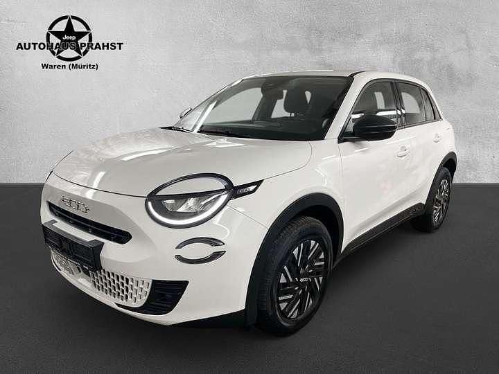 Gebraucht Fiat 600 101 PS (74 kW) 2024 Weiß SUV