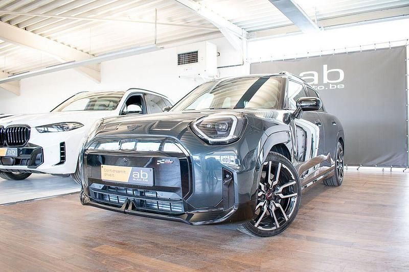 Grau Gebraucht 2024 Mini Aceman SUV | 39.990 € - Bild 1/4