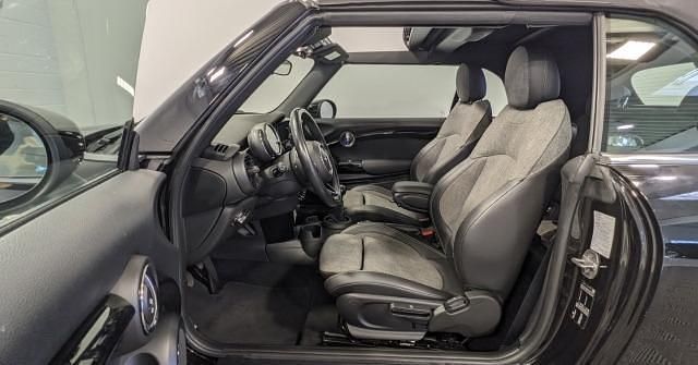 Gebraucht Mini Cooper S Chili 192 PS (141 kW) 2019 Metallic Kleinwagen